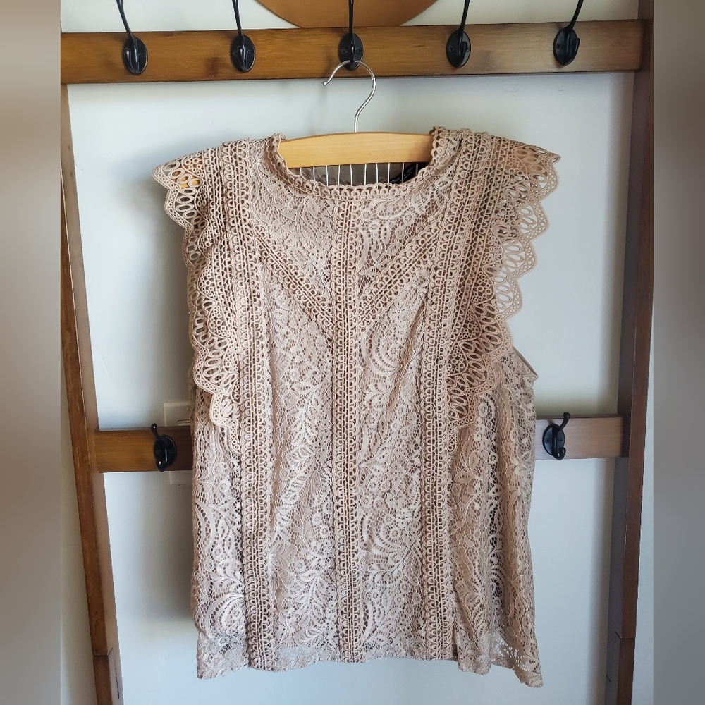 Cable & Gauge Tan Flutter Sleeve Blouse
